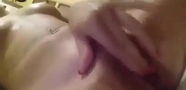  Mujer de agualeguas se masturba